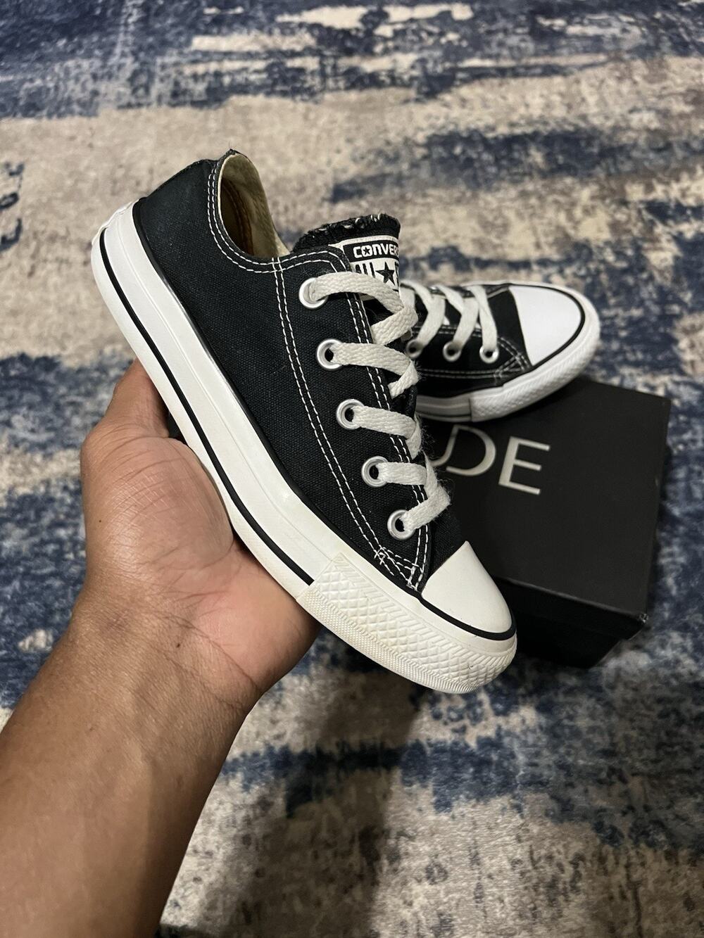 Size 3.5y- Converse Chuck Taylor All Star Low Top Black White Womans 5 Fits 4-5y